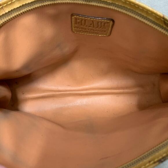 1' Classe Alviero Martini | Australia Classe Geo Cotton Leather Clutch Pouch - Picture 3 of 5